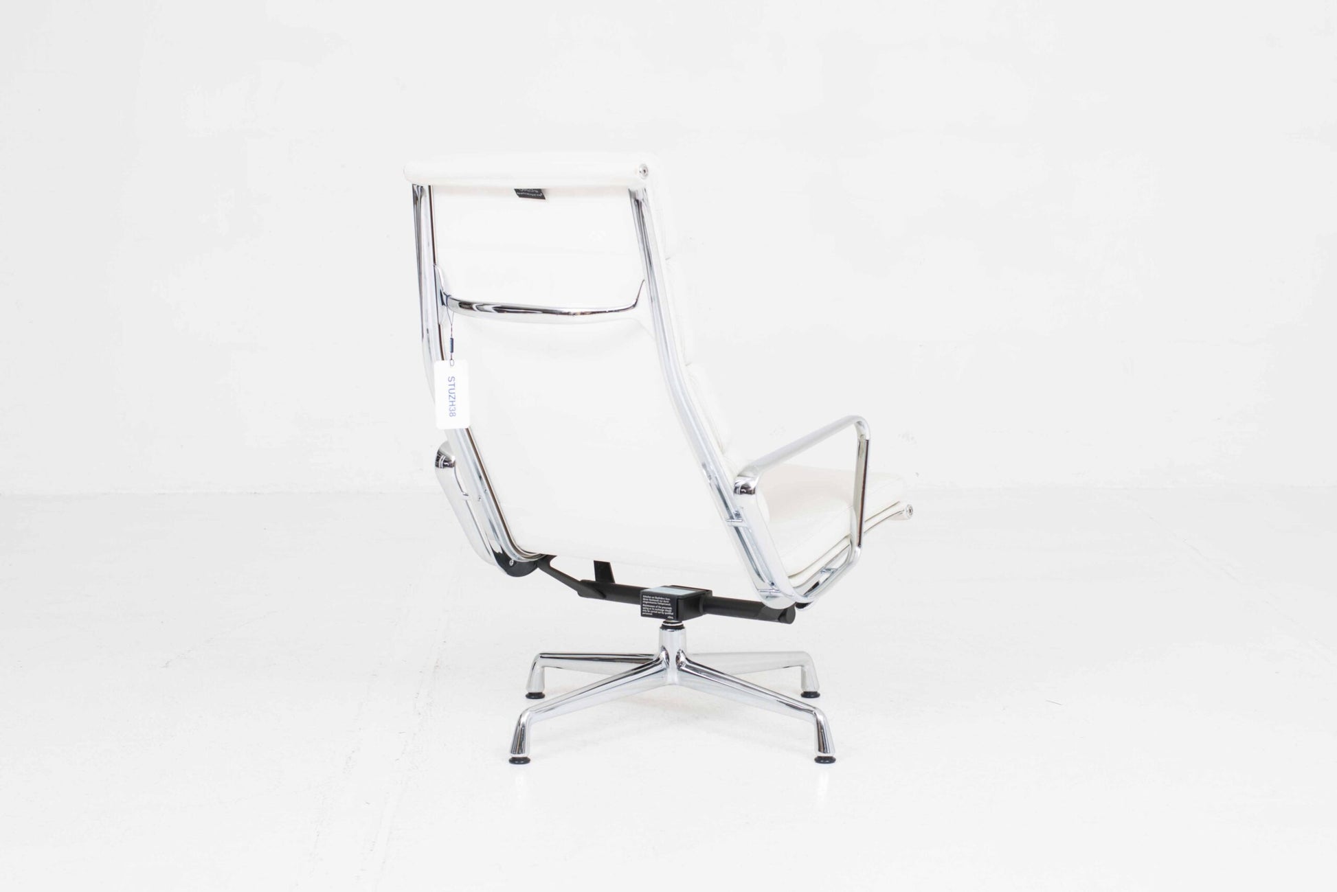 Vintage Sessel EA 222 Soft Pad von Charles und Ray Eames für Vitra