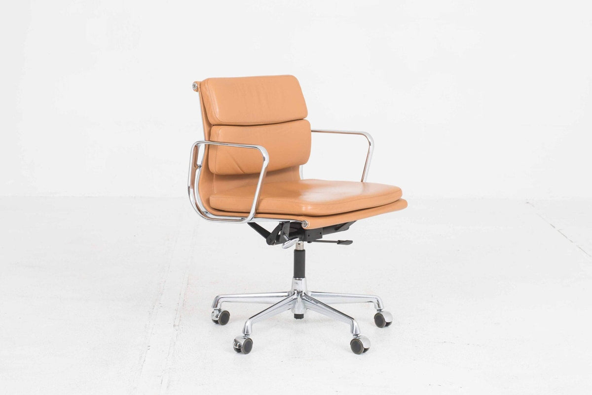 Vintage Bürostuhl von Eames für Vitra cognacfarben Leder