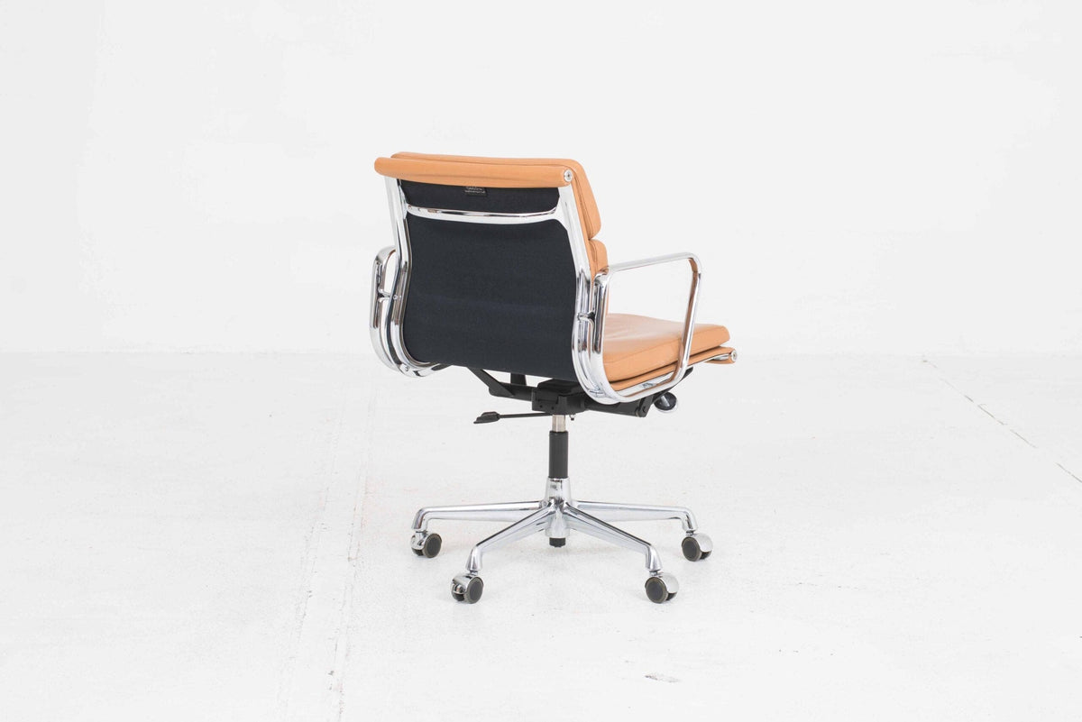 Vintage Bürostuhl von Eames für Vitra cognacfarben Leder