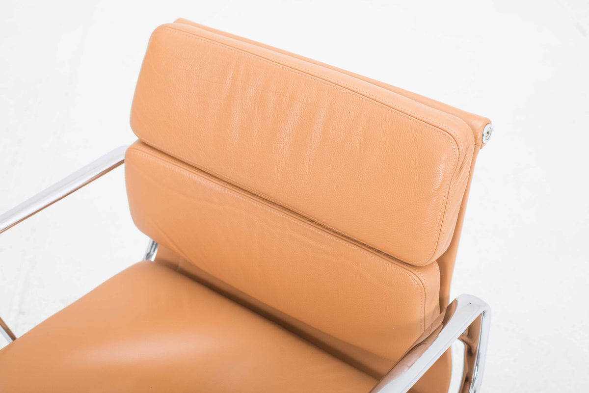 Vintage Bürostuhl von Eames für Vitra cognacfarben Leder