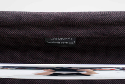 Chaise de bureau Vitra EA 117 par Eames en Hopsak Chestnut/Moor Brown