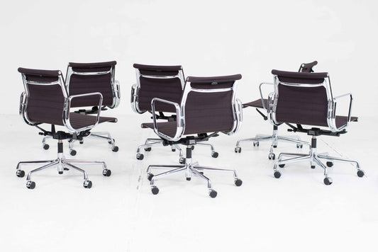 Vitra EA 117 office chair by Eames in Hopsak Chestnut/Moor Brown