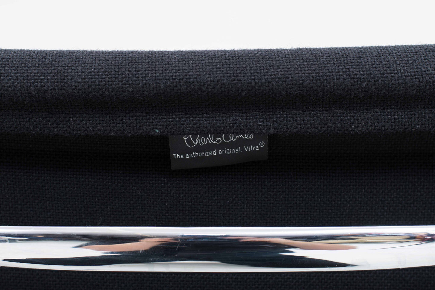 Vitra EA 117 Bürostuhl von Eames in schwarzem Hopsak