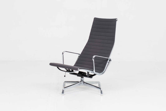 Vintage Sessel EA 124 von Charles und Ray Eames für Vitra