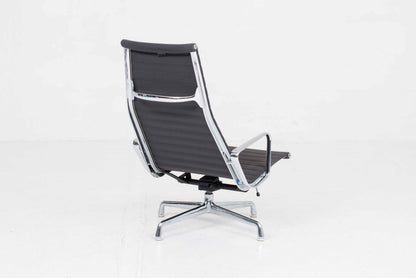 Vintage Sessel EA 124 von Charles und Ray Eames für Vitra