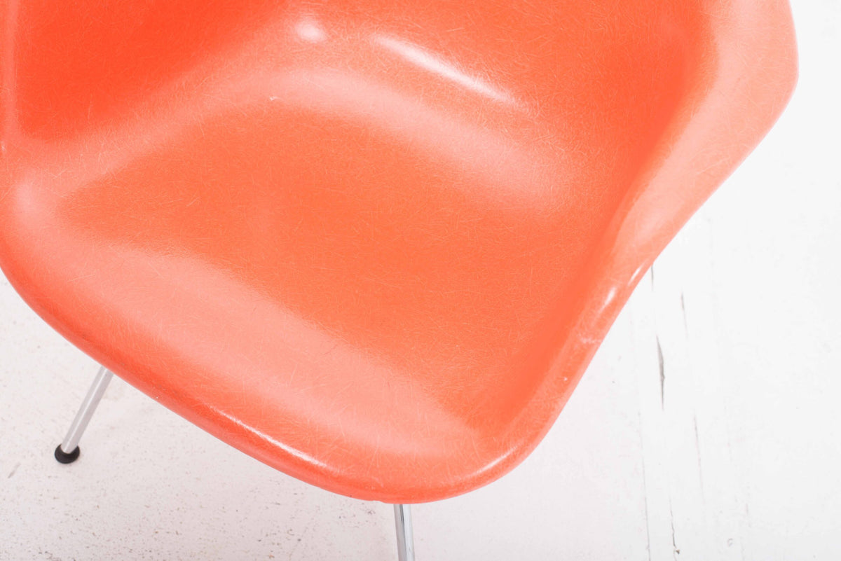 Armchair H-Base Low by Charles Eames for Vitra red Fiberglass