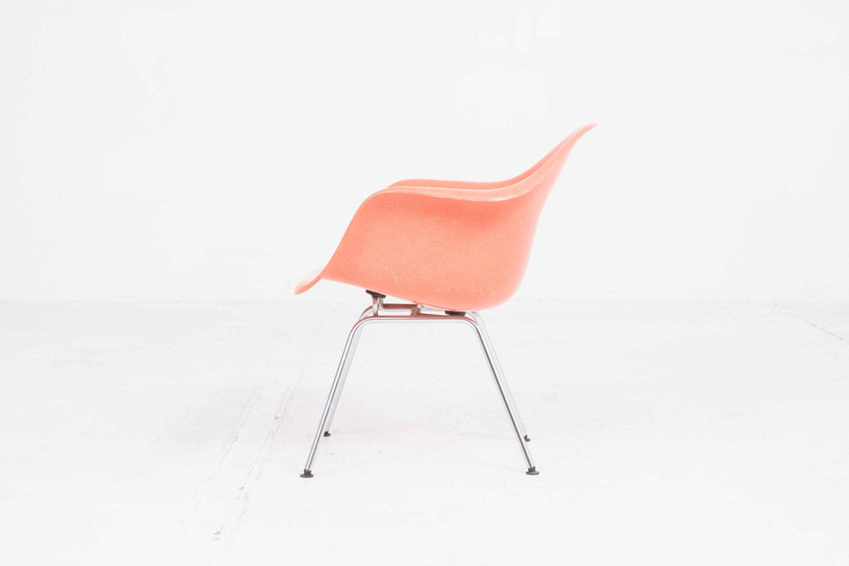 Armchair H-Base Low by Charles Eames for Vitra red Fiberglass