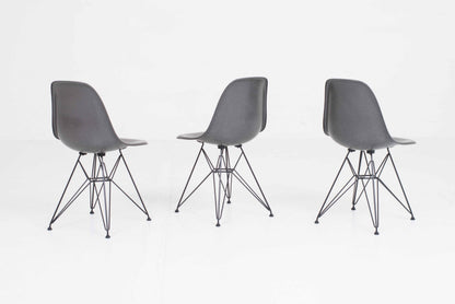 Vintage Stuhl DSR von Charles und Ray Eames für Vitra Elephant Hide Grey Schwarz