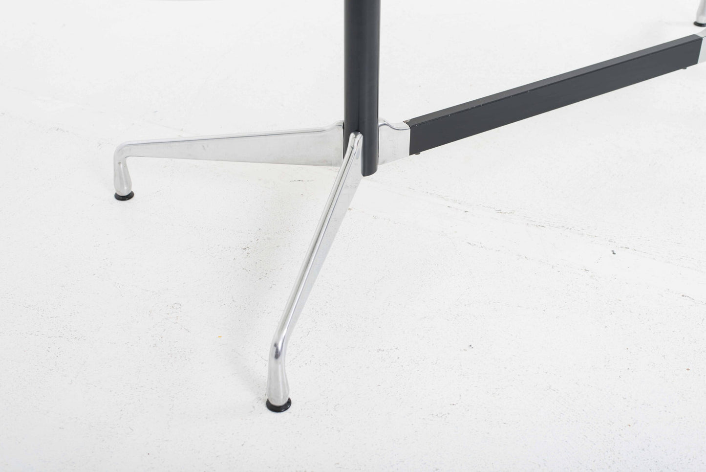 Vintage Tisch Segmented Table von Charles und Ray Eames für Vitra