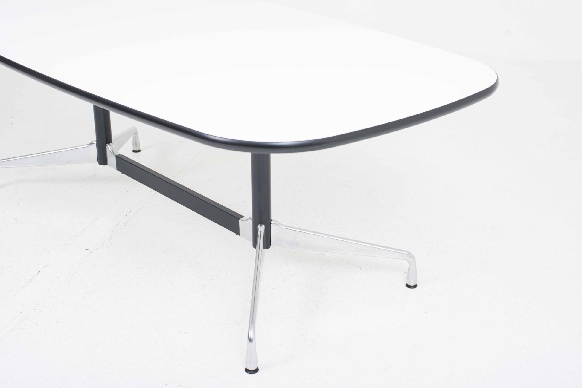 Vintage Tisch Segmented Table von Charles und Ray Eames für Vitra