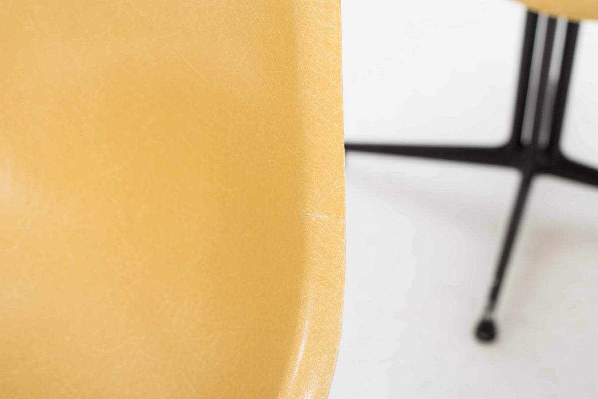 Vintage Stuhl La Fonda von Charles und Ray Eames für Vitra und Herman Miller, Ochre Dark