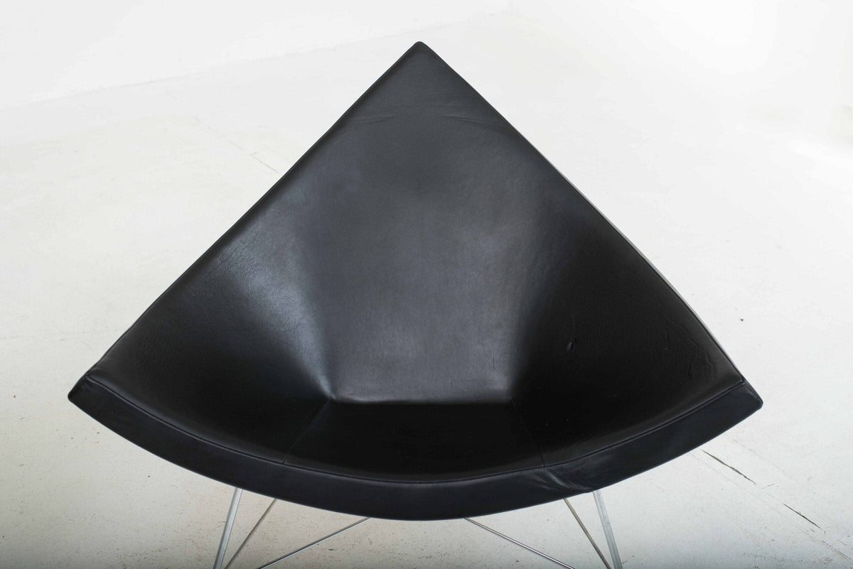 Coconut armchair by George Nelson for Vitra in black leather
