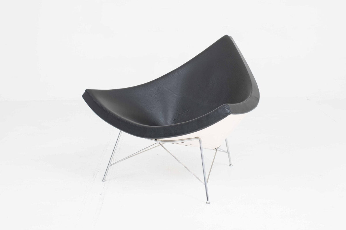 Fauteuil Coconut de George Nelson pour Vitra en cuir noir