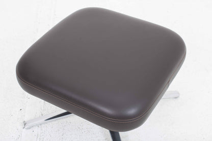 Fauteuil et ottoman Vitra Grand Repos par Antonio Citterio