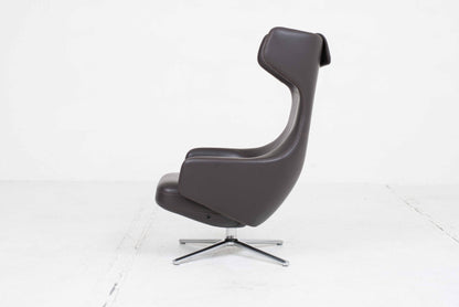 Fauteuil et ottoman Vitra Grand Repos par Antonio Citterio