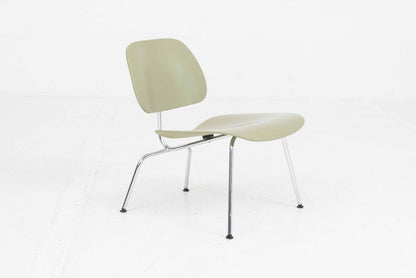 Vintage Loungesessel LCM von Charles und Ray Eames für Vitra, Schilfgrün