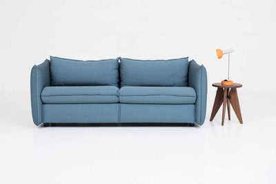 Sofa Mariposa Club von Edward Barber und Jay Osgerby für Vitra in blau