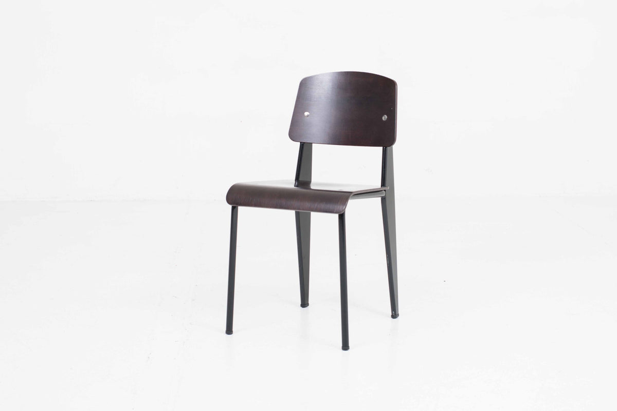 Vintage Stuhl Standard von Jean Prouvé für Vitra in dunkler Eiche und Schwarz
