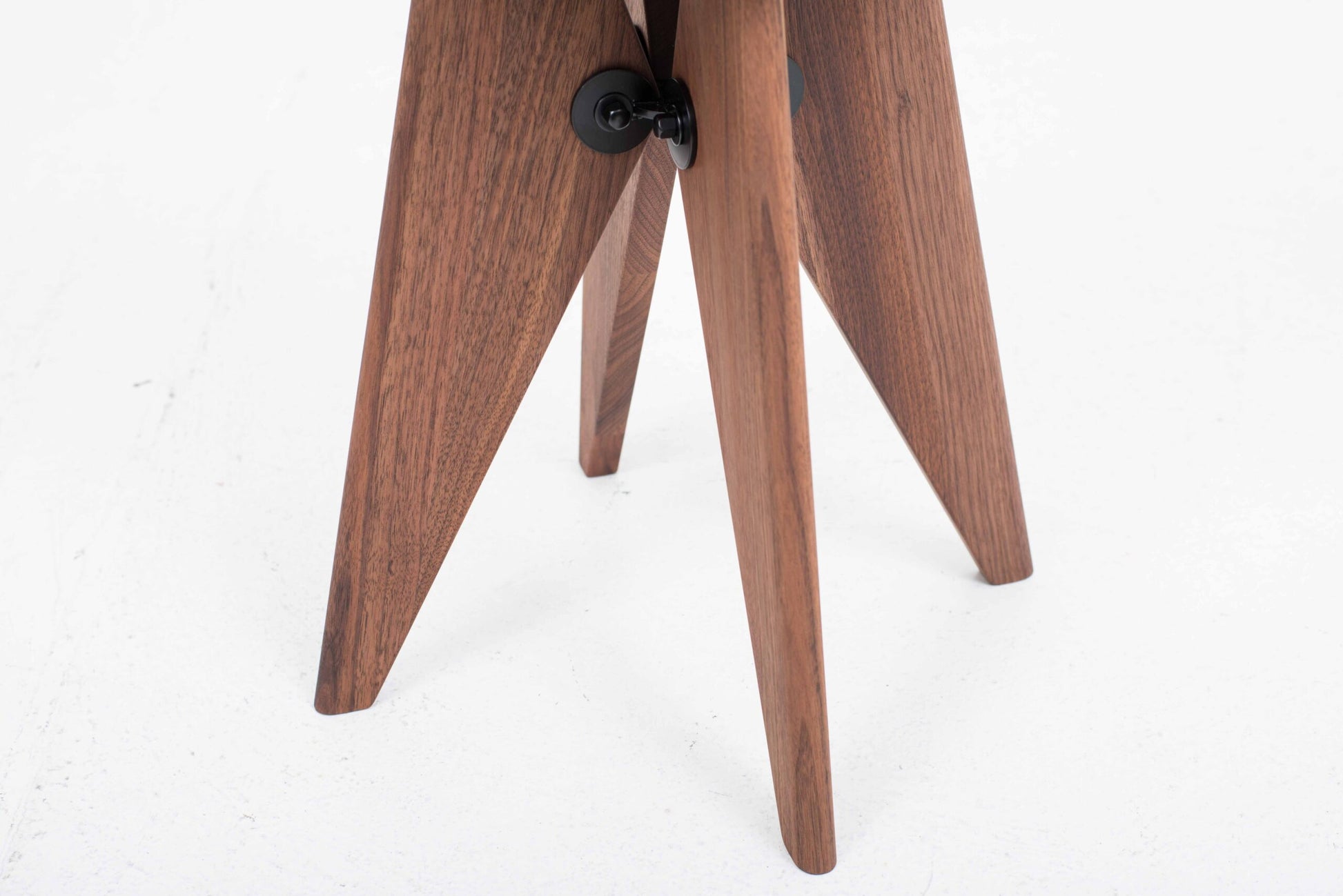 Vintage Hocker Tabouret Bois von Jean Prouvé für Vitra aus Nussbaum