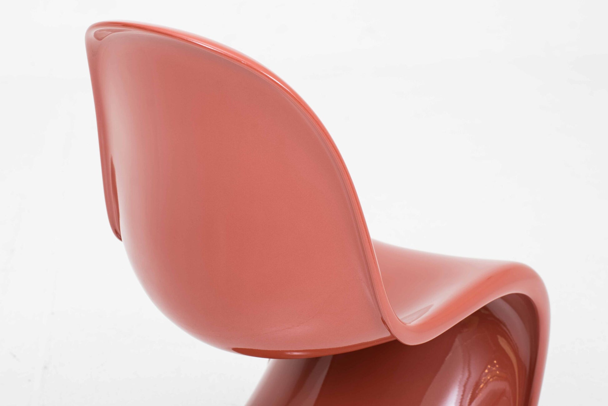 Vintage Stuhl Panton Classic von Verner Panton für Vitra Perlkupfer