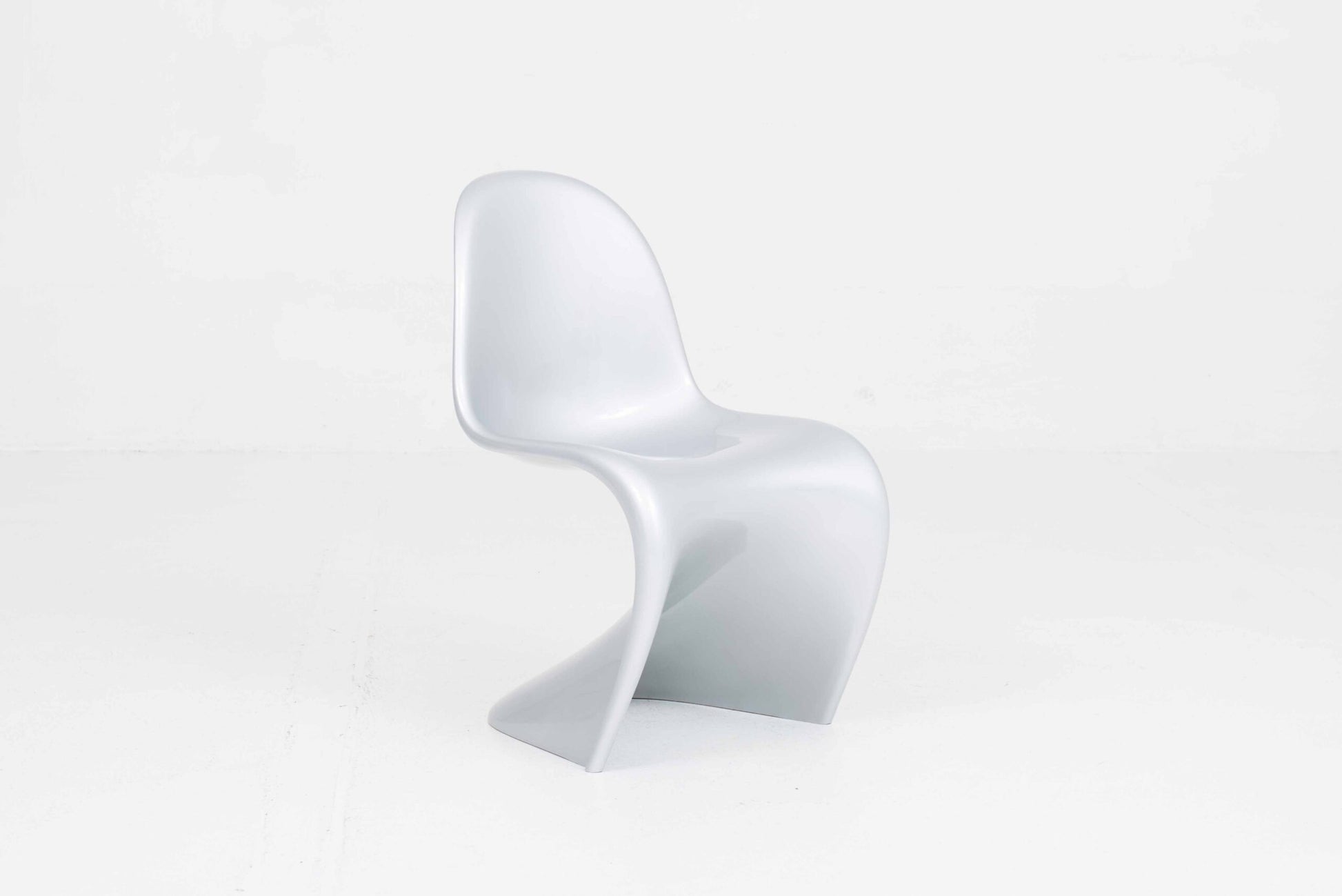 Vintage Stuhl Panton Classic von Verner Panton für Vitra Weissaluminium