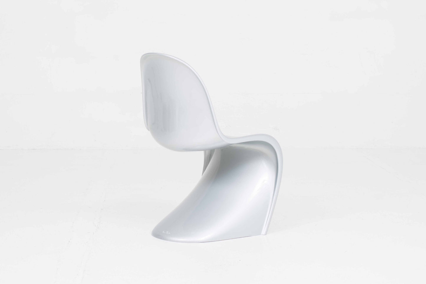 Vintage Stuhl Panton Classic von Verner Panton für Vitra Weissaluminium