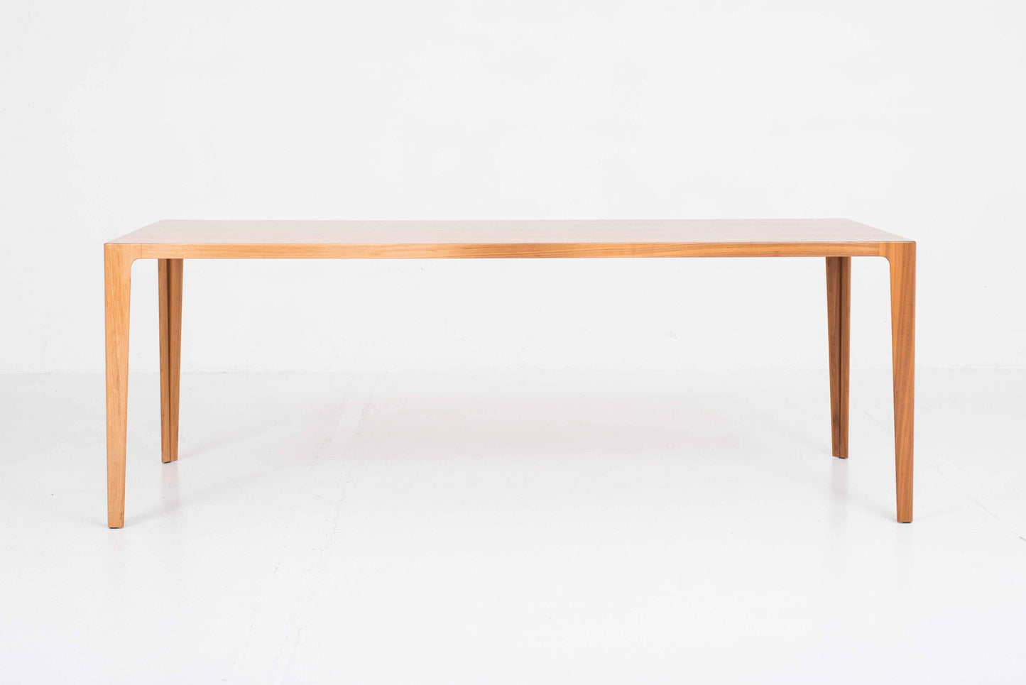 Vintage Tisch WOGG 38 von Alfredo Häberli für WOGG, Nussbaum natur