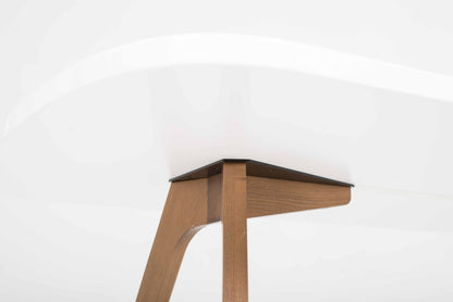 Table WOGG 43 par Jörg Boner pour WOGG