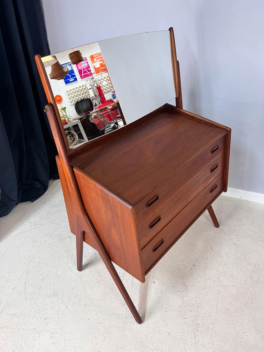 Vintage Schminktisch Teak mit Spiegel von Svend Aage Madsen
