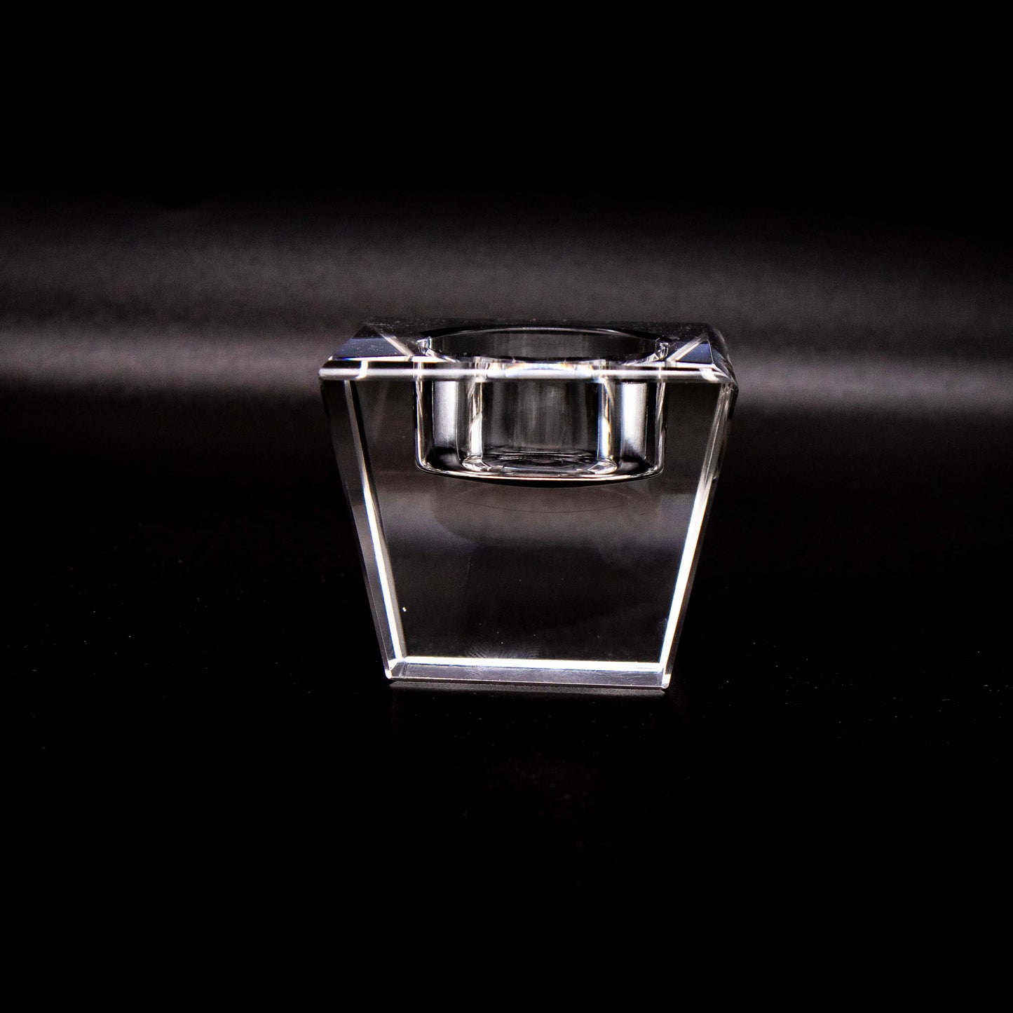 Vintage Teelichthalter aus geschliffenem Glas