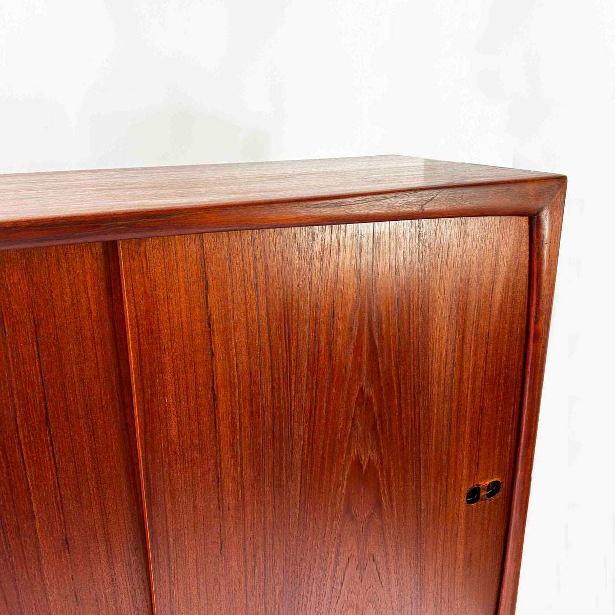 Teak Highboard von Harry Østergaard, 1960er Design – 2nd home