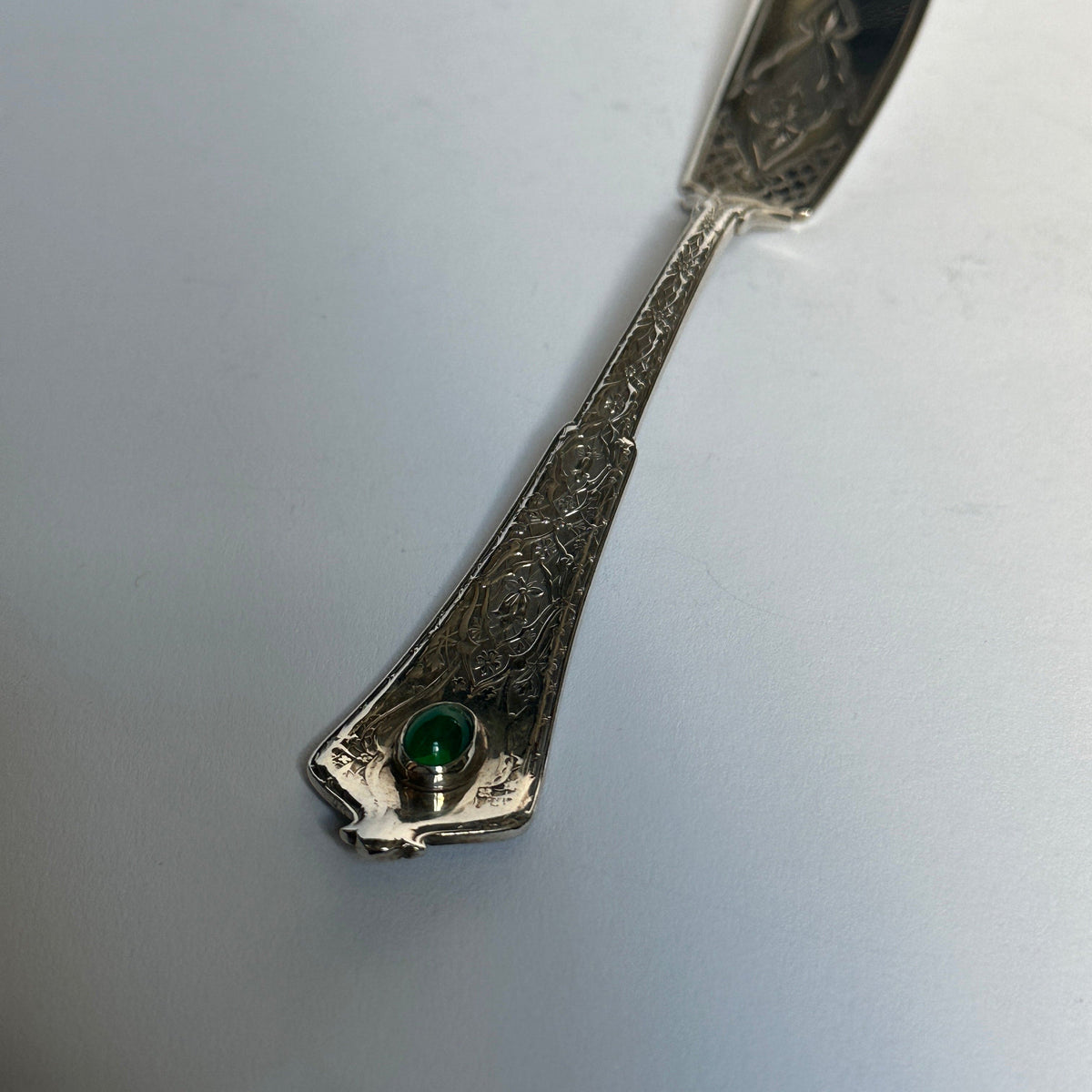 Vintage butter knife silver by Tiffany+Co. with jade stone setting