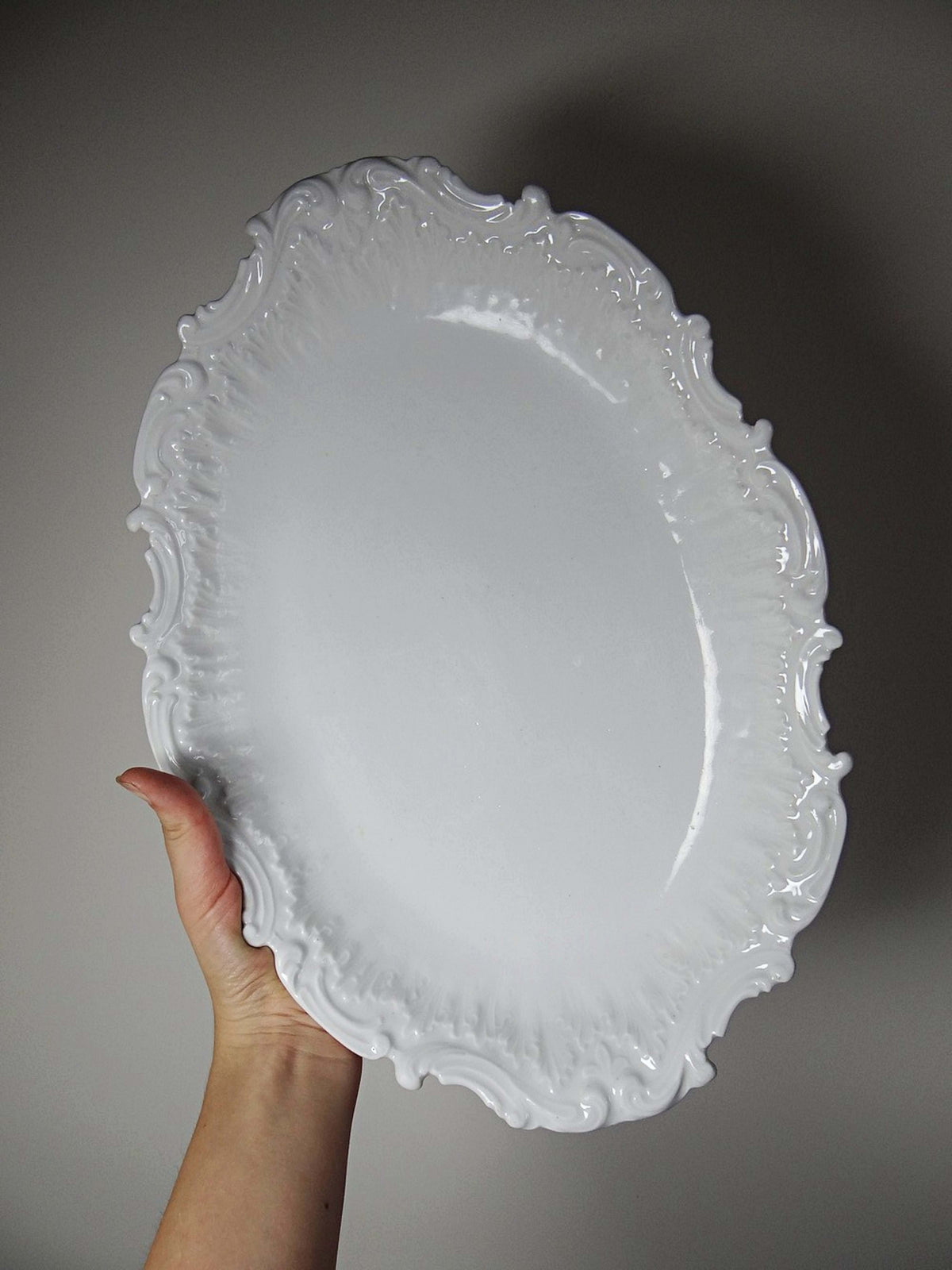 Vintage Servierplatte Limoges Porzellan Rokoko-Relief oval