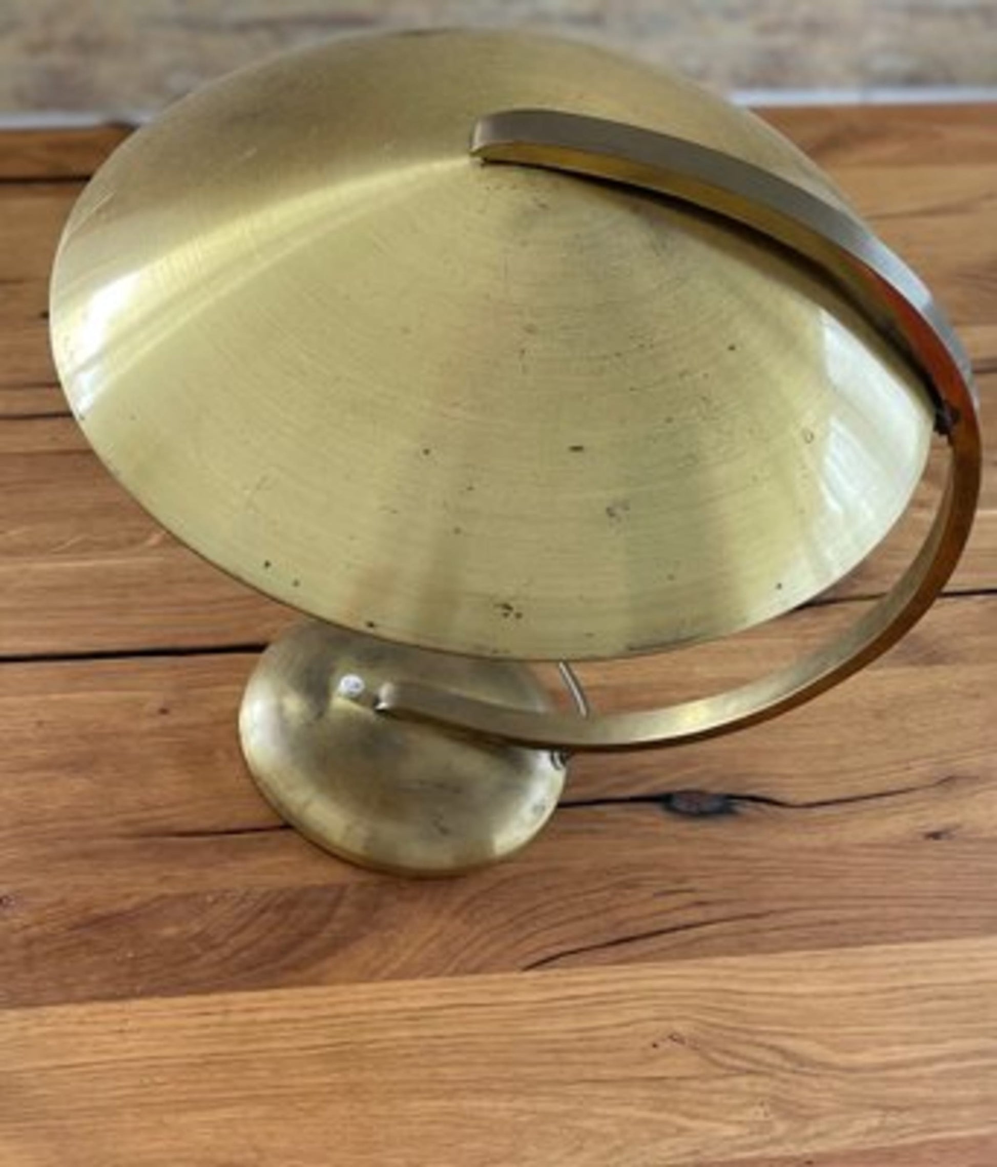 Vintage Bauhaus Tischlampe von Egon Hillebrand für Hillebrand Lighting, Messing Gold