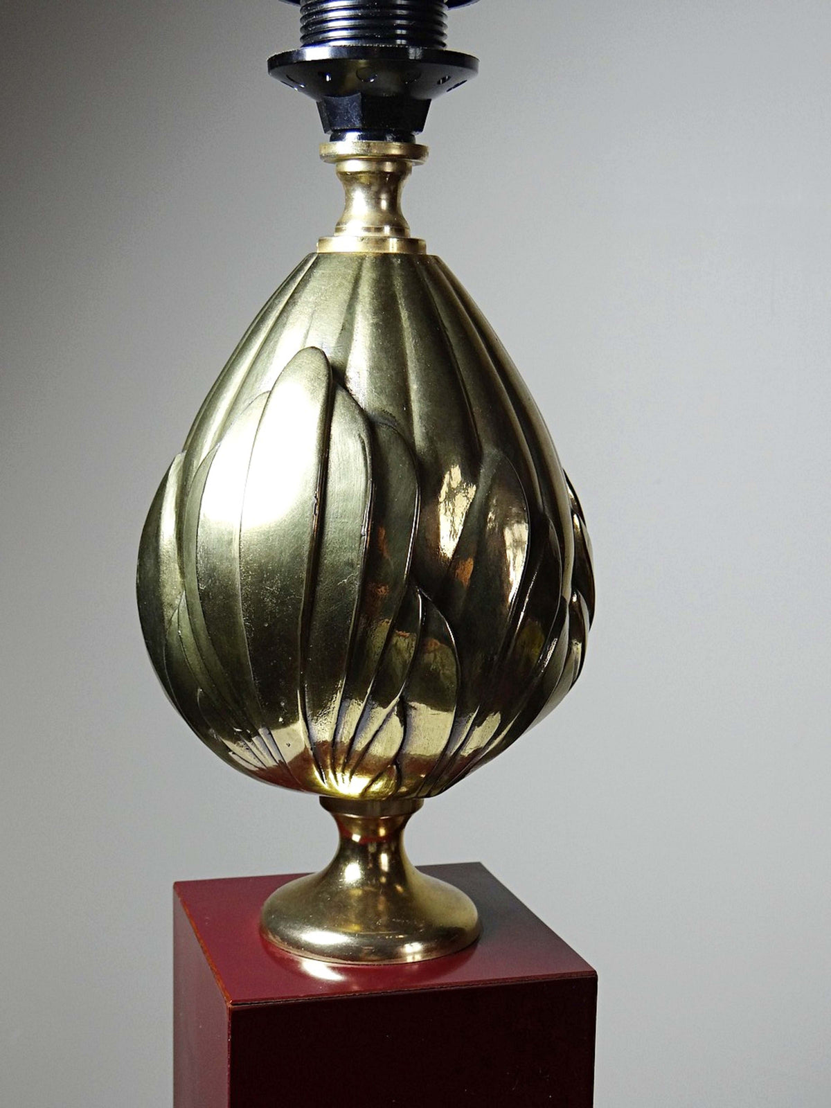 Vintage Tischlampe "Vérone" von Le Dauphin, Messing