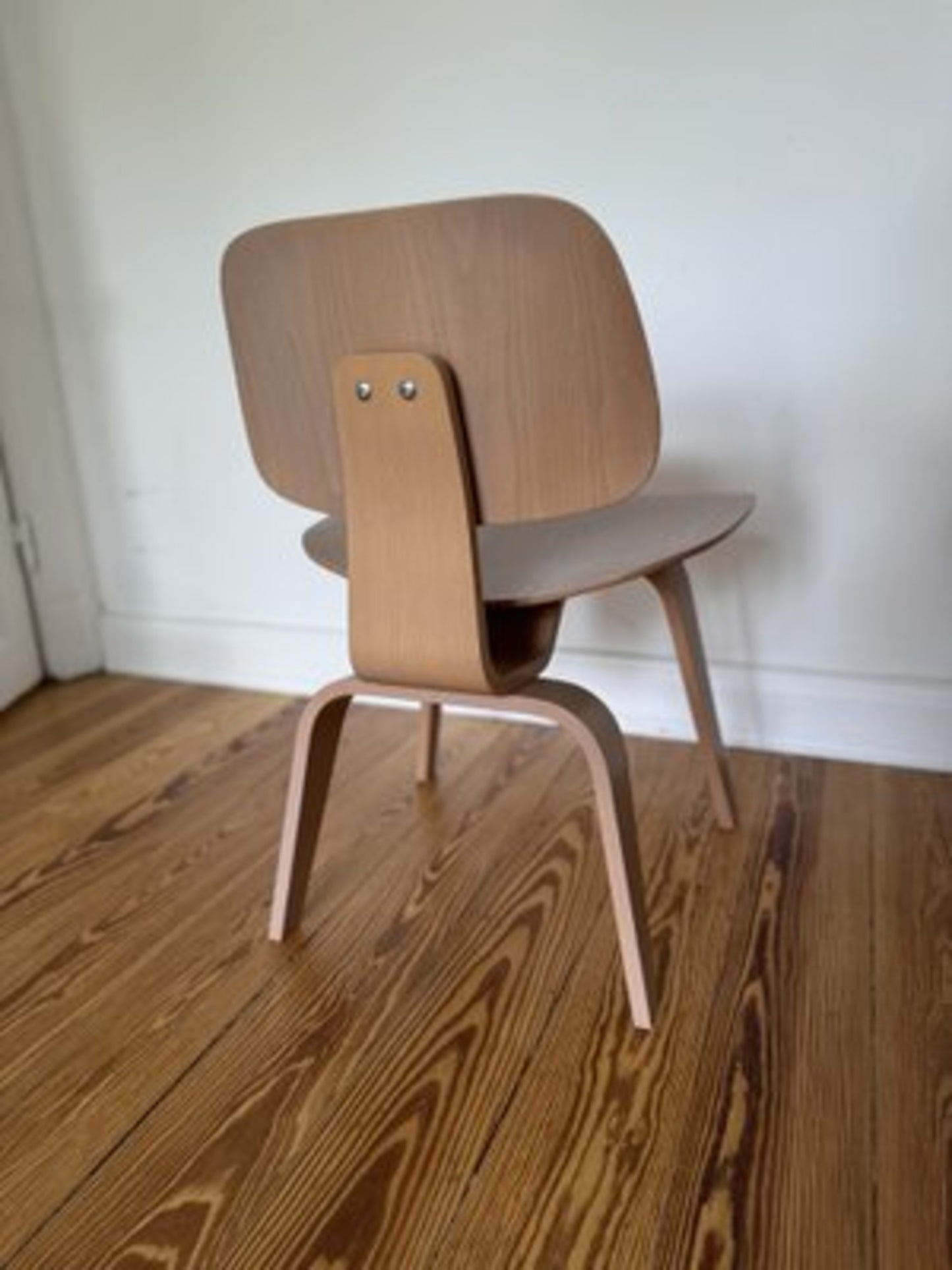 Vintage Stuhl DCW von Charles und Ray Eames für Vitra