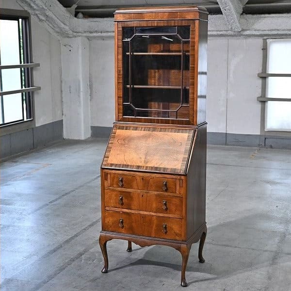 Vintage Bücherschrank mit Sekretär