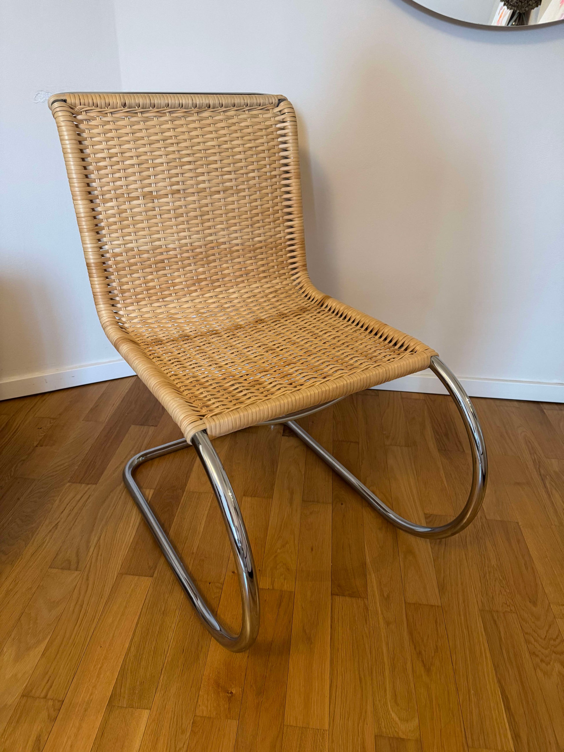 Vintage Freischwinger S 533 R von Mies van der Rohe für Thonet mit Korbgeflecht