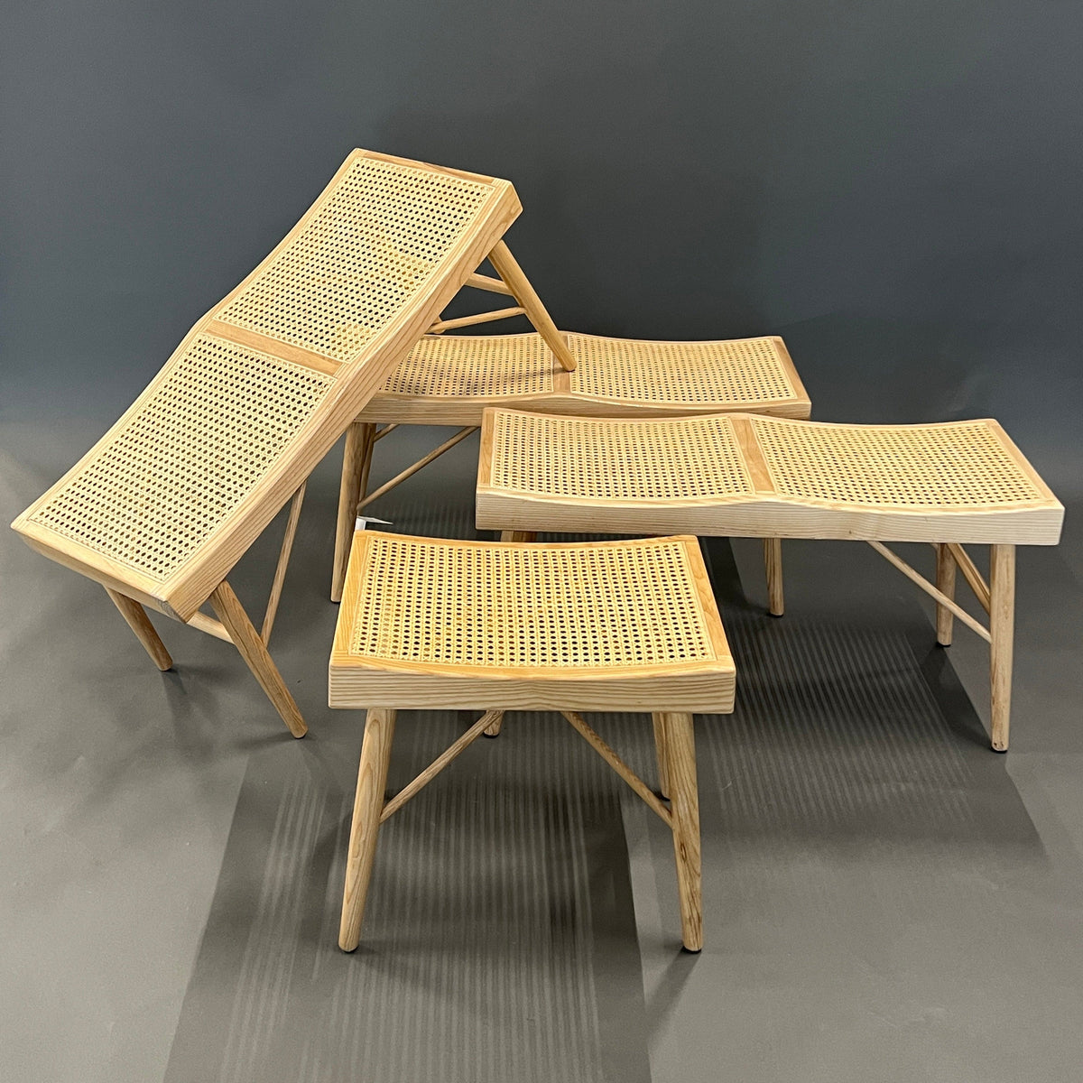 Bank aus Holz und Rattan – Mid-Century Modern Stil – 2nd home