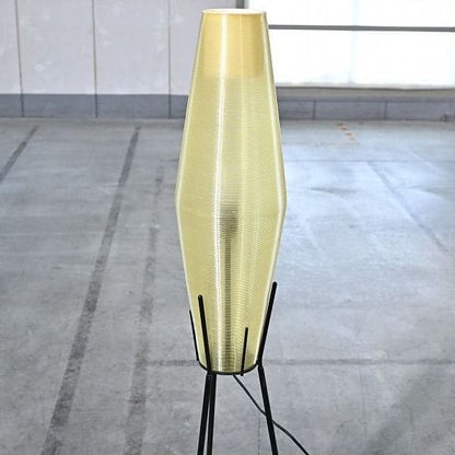 Vintage Stehlampe mit Rillenmuster und Dreibein
