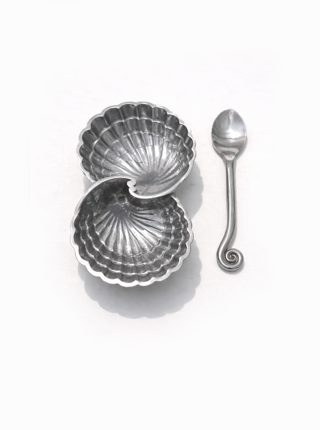Vintage Salzkeller Shell mit Spirallöffel