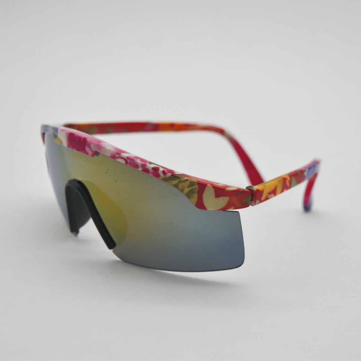 Lunettes de soleil vintage à motif floral rose