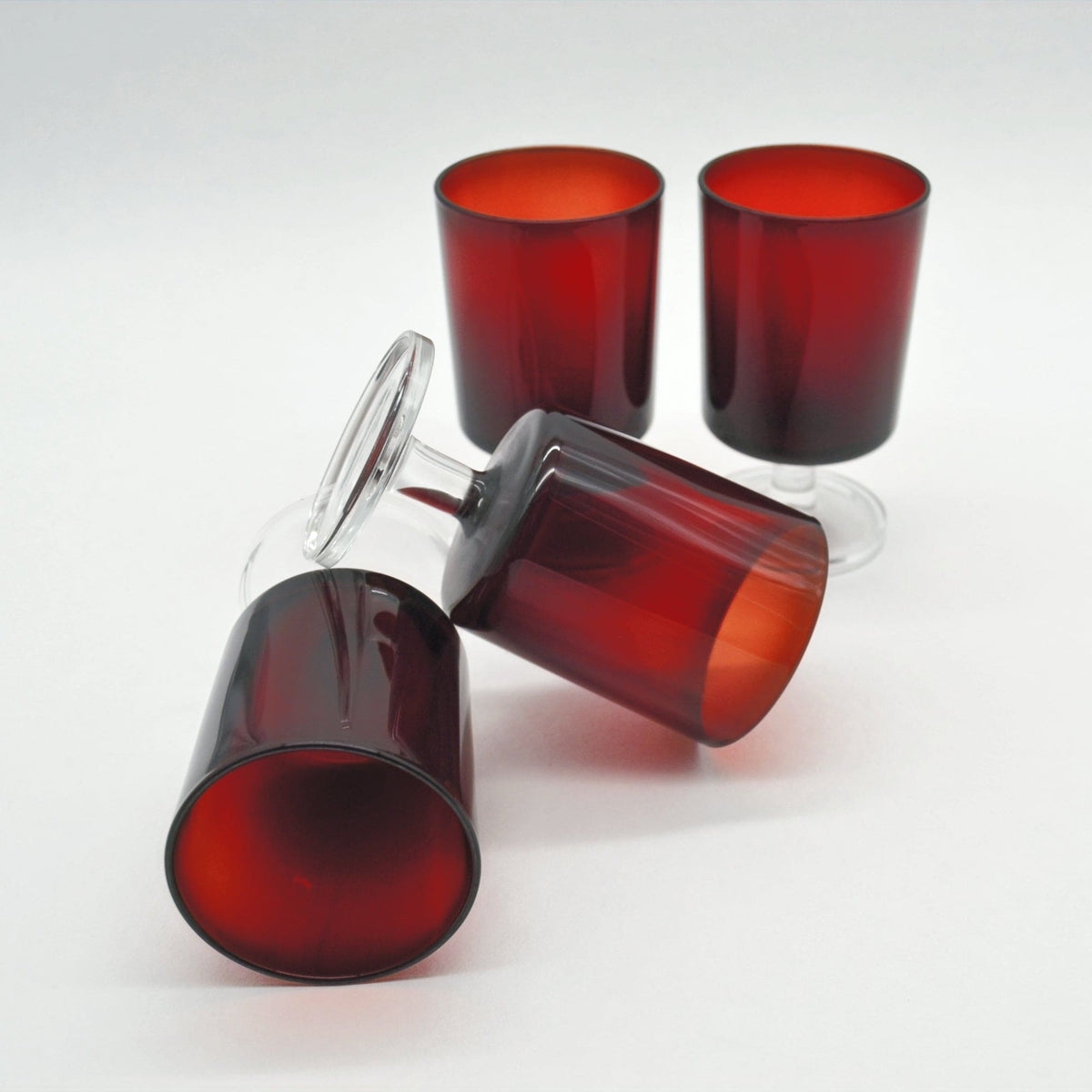 Set von 4 Vintage Weingläser rot von Luminarc France