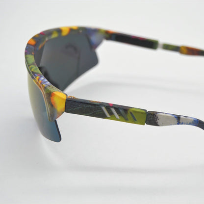 Lunettes de soleil vintage colorées effet miroir