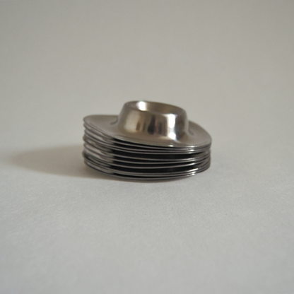 Vintage Eierbecher Edelstahl Dreiecksform