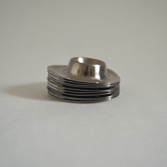 Vintage Eierbecher Edelstahl Dreiecksform