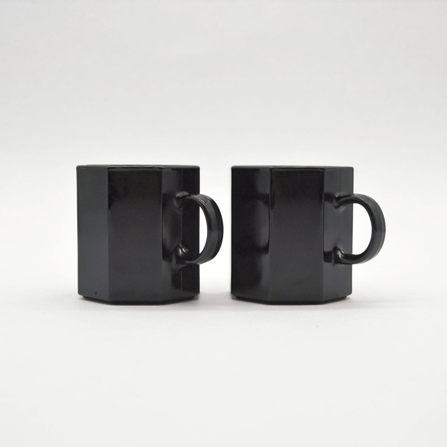 Vintage Cup Black Arcoroc Oktim Set of 2