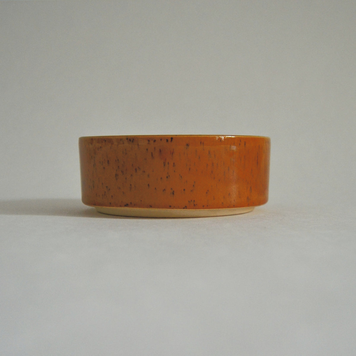 Vintage Schale Steinzeug ocker-schwarz rund Ø 12,5 cm