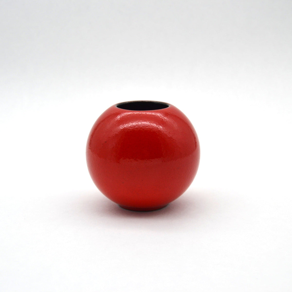 Stoneware vase red-black, 10 cm