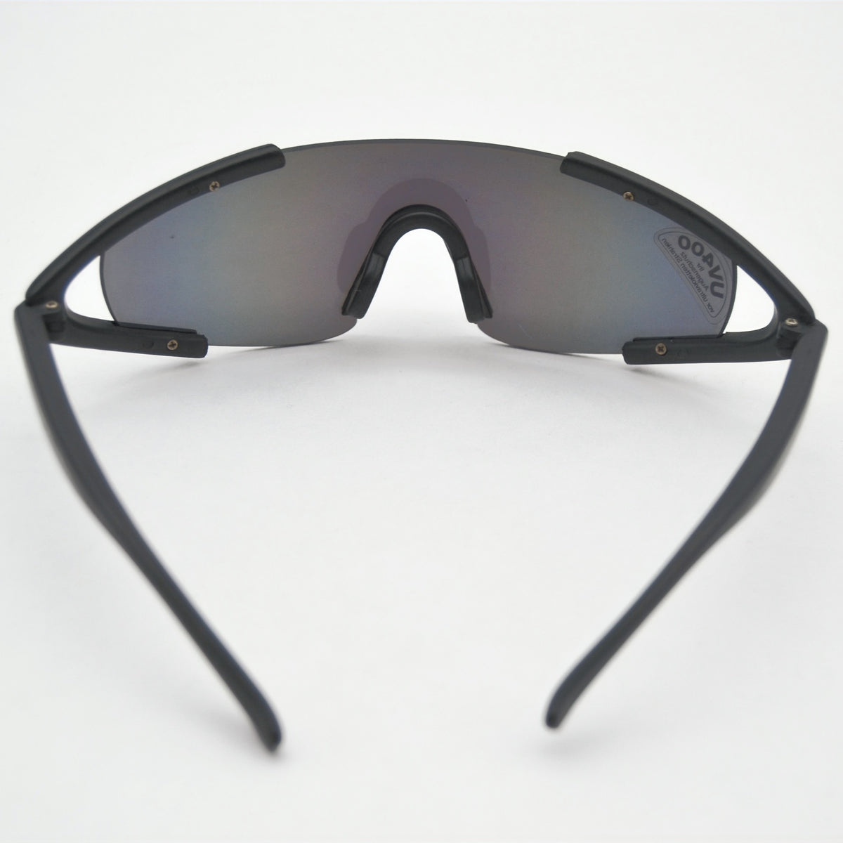 Lunettes de soleil vintage noires effet miroir